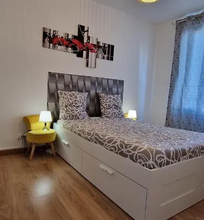 Apartment Superbe Proche De Toutes Commodites. *